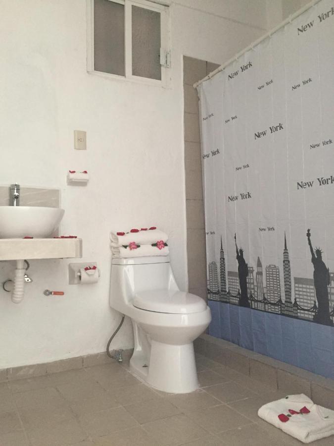Departamentos Lalo Apartment Zihuatanejo Bagian luar foto