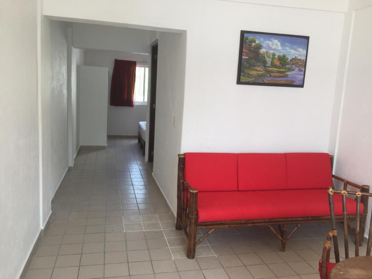 Departamentos Lalo Apartment Zihuatanejo Bagian luar foto