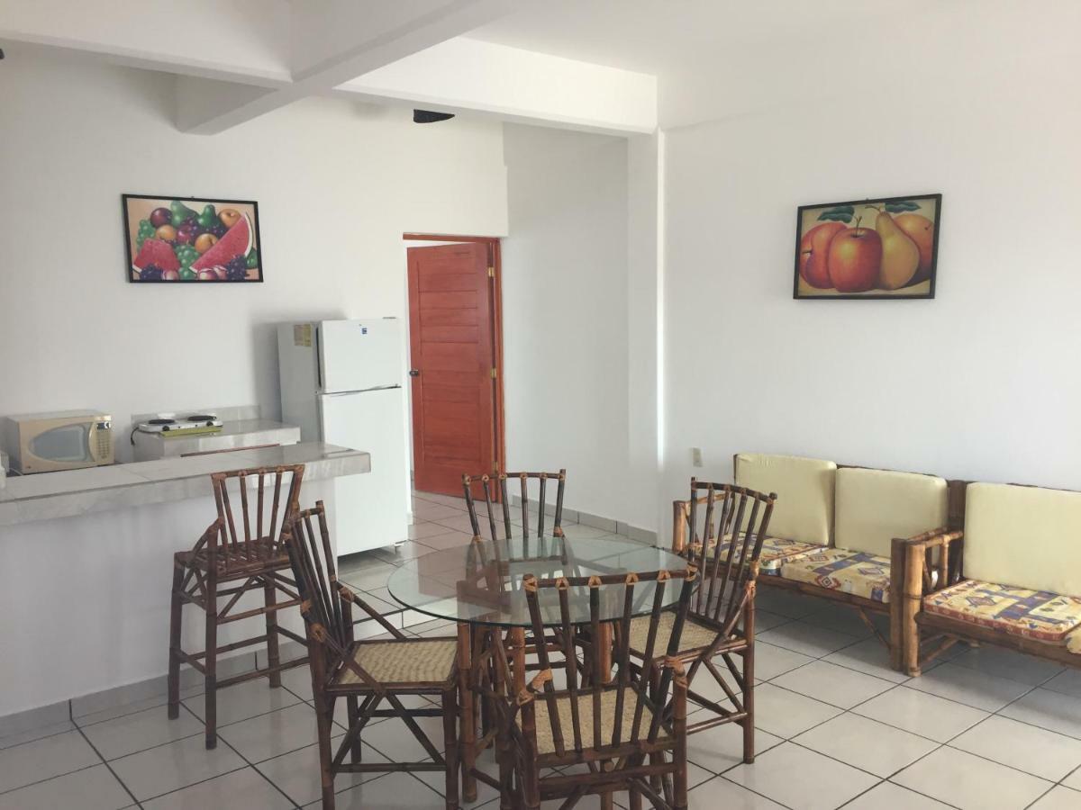 Departamentos Lalo Apartment Zihuatanejo Bagian luar foto