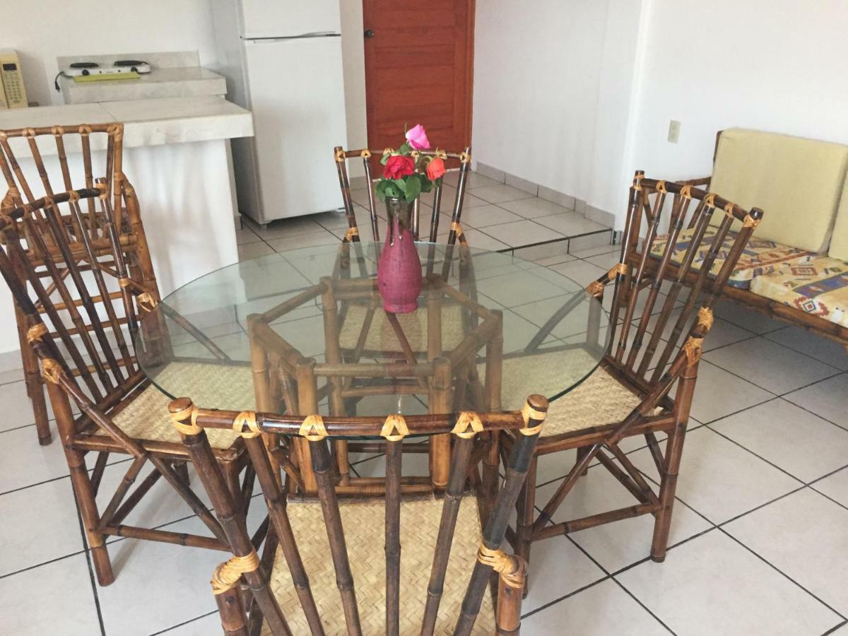 Departamentos Lalo Apartment Zihuatanejo Bagian luar foto